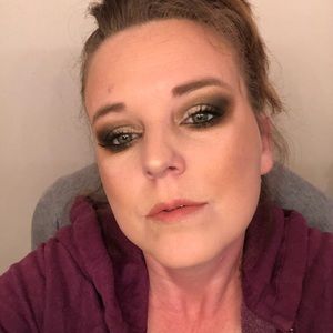 Meet your Posher, Marla